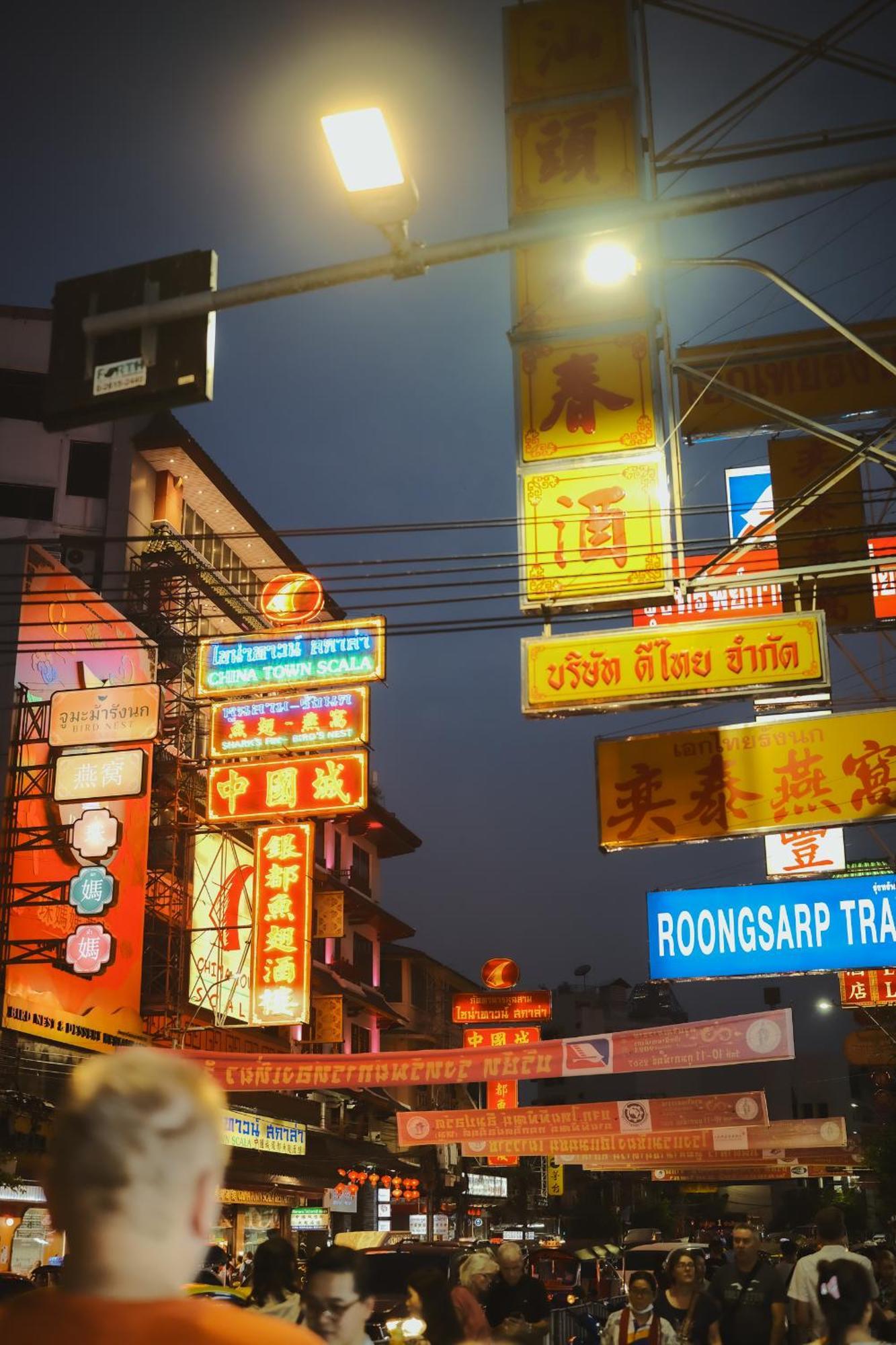 Appartamento Hidden Gems In China Town, 2Br Bangkok Esterno foto